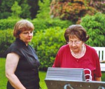 Dr. Rita Bake und Helga Diercks-Norden